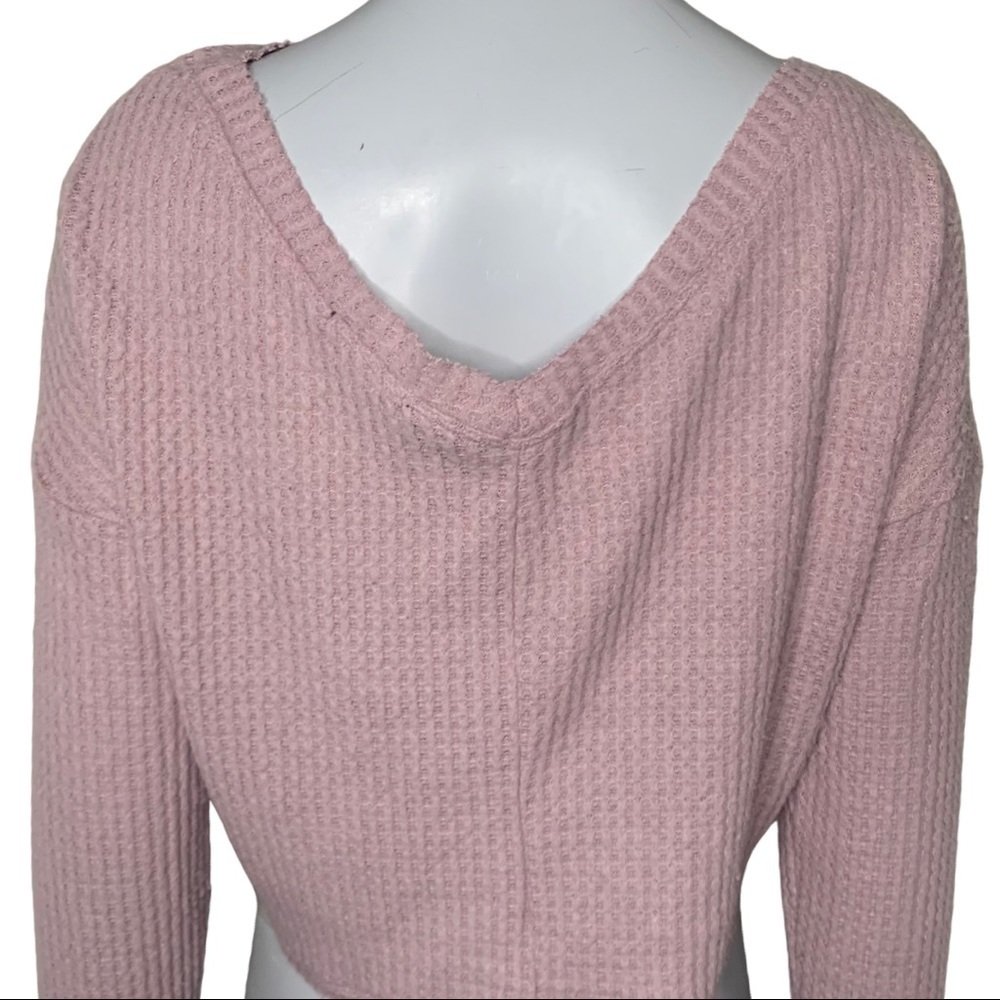URBAN OUTFITTERS Out From Under Olivia Twist Front Cropped Top Textured Knit M - Picture 12 of 16